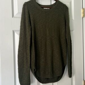 Pinque Ribbed Knit Lightweight Sweater Medium Army Green